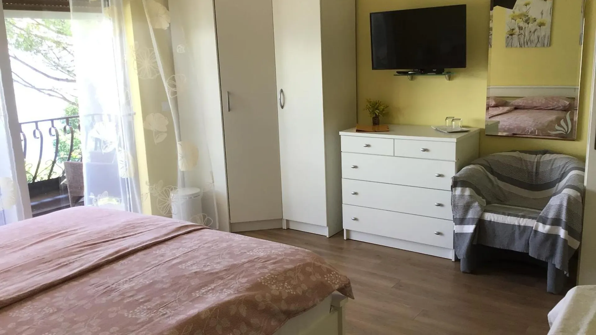 House Vali Panzió Lovran